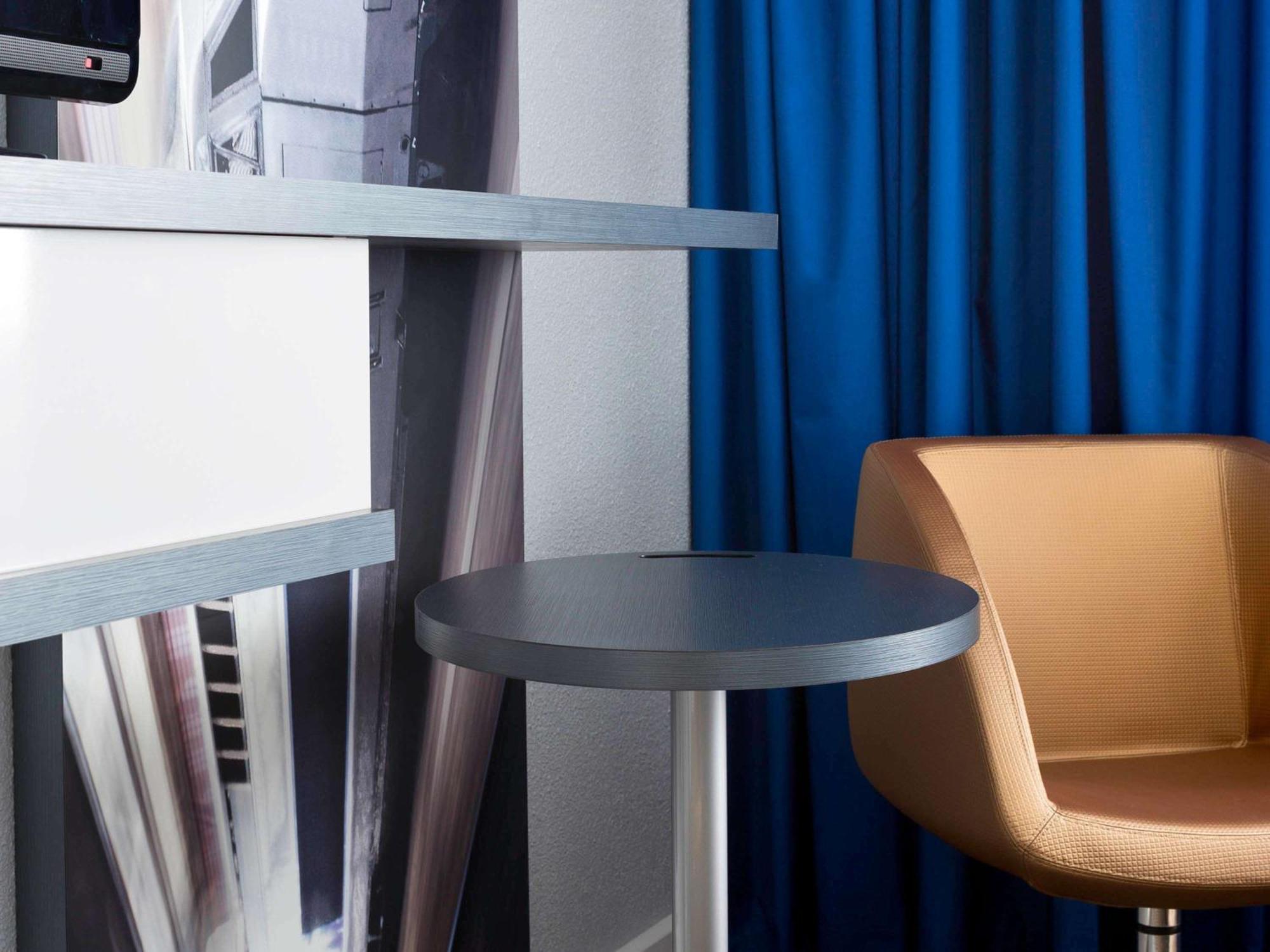 Mercure Paris Massy Gare Tgv Eksteriør billede